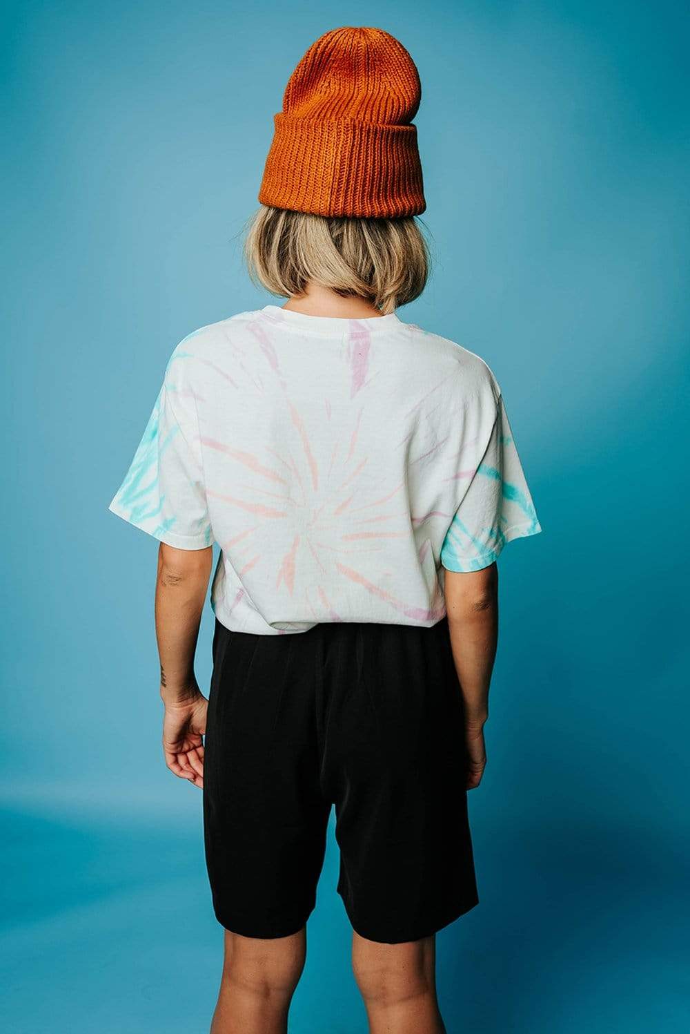 DayDreamer Doors Hello I Love You Tee | DayDreamer Doors Hello I Love You Tee | Clad & Cloth |  Tees | Amazon | Instagram.