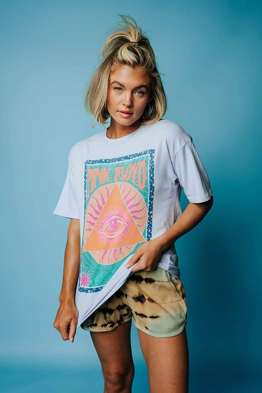 The Pink Floyd Poster Weekend Tee | The Pink Floyd Poster Weekend Tee | Clad & Cloth |  Tees | Amazon | Instagram.