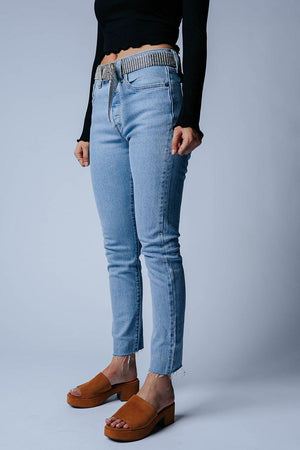 Levi's 501 Skinny in Tango Talks | Levi's 501 Skinny in Tango Talks | Clad & Cloth |  Bottom | Amazon | Instagram.